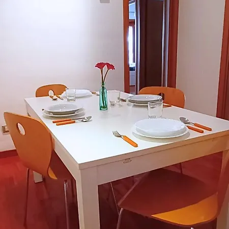 Leila Stazione Tiburtina 10 Minuti Dal Coloseo