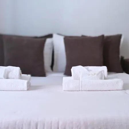 Leila Stazione Tiburtina 10 Minuti Dal Coloseo Roma