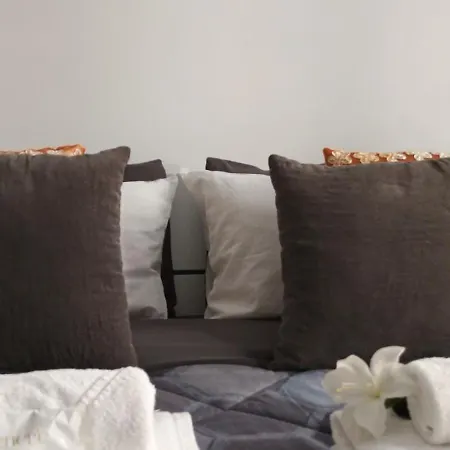 Leila Stazione Tiburtina 10 Minuti Dal Coloseo Roma